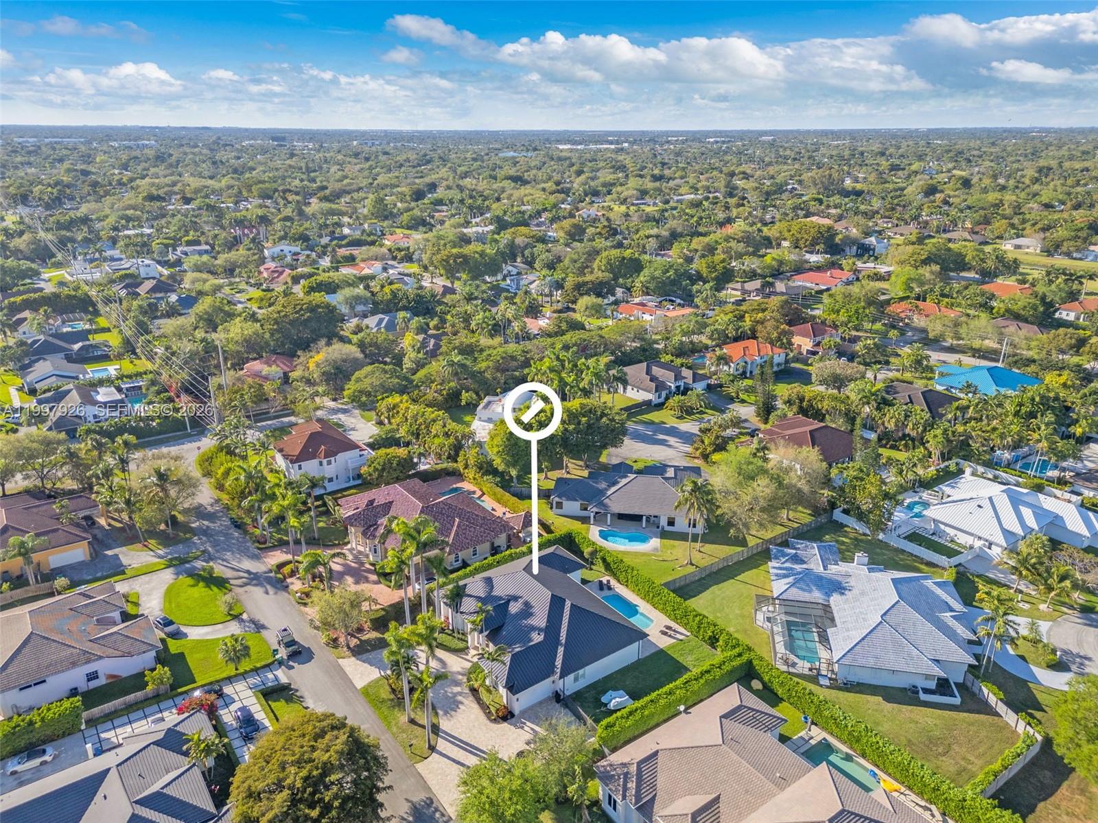 TRIPLE C ESTATES - Residential