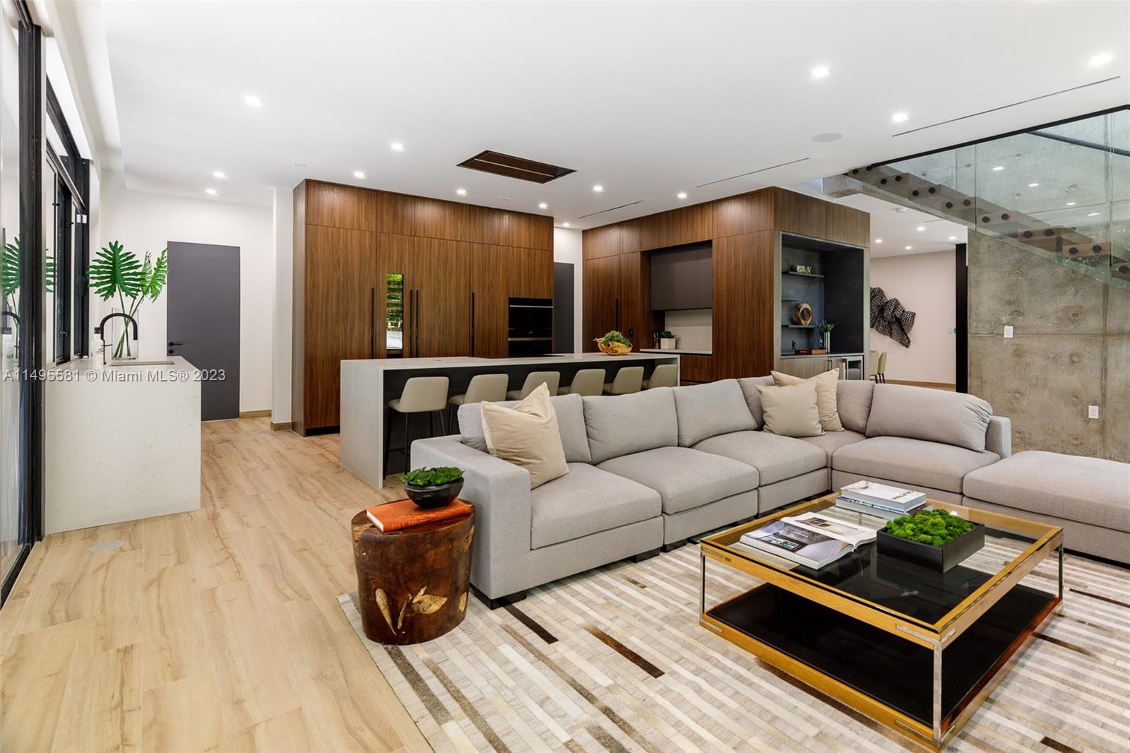 OCEAN VIEW HEIGHTS - Residential