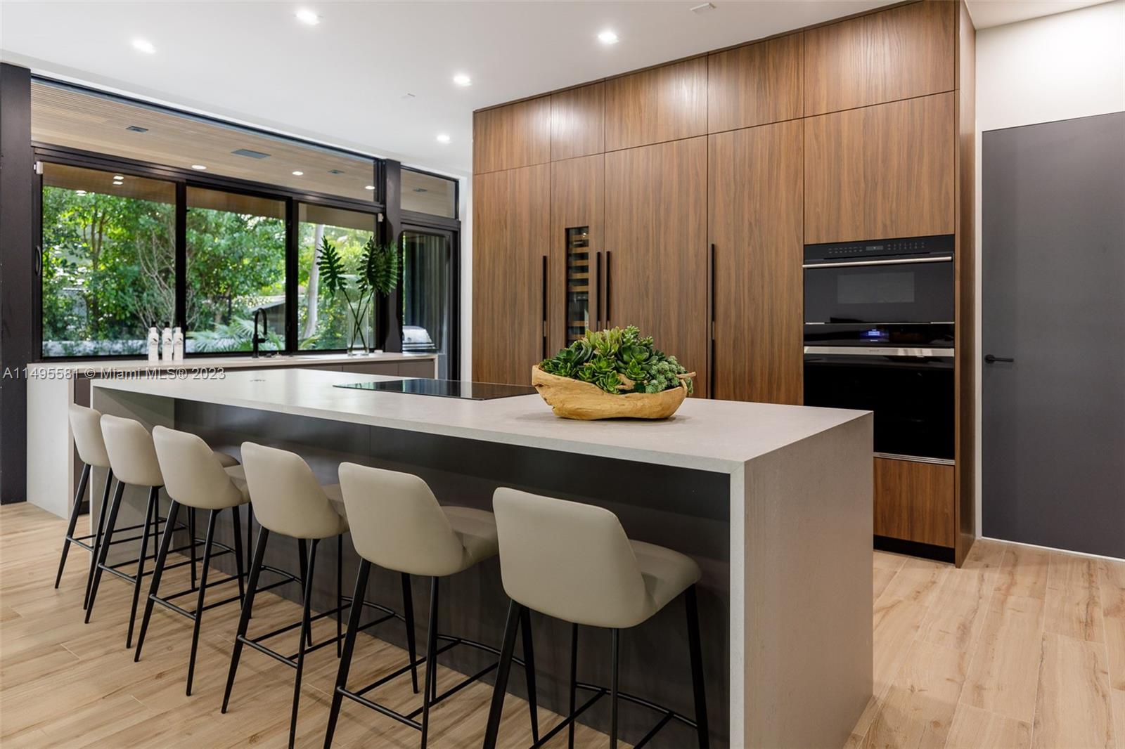 OCEAN VIEW HEIGHTS - Residential