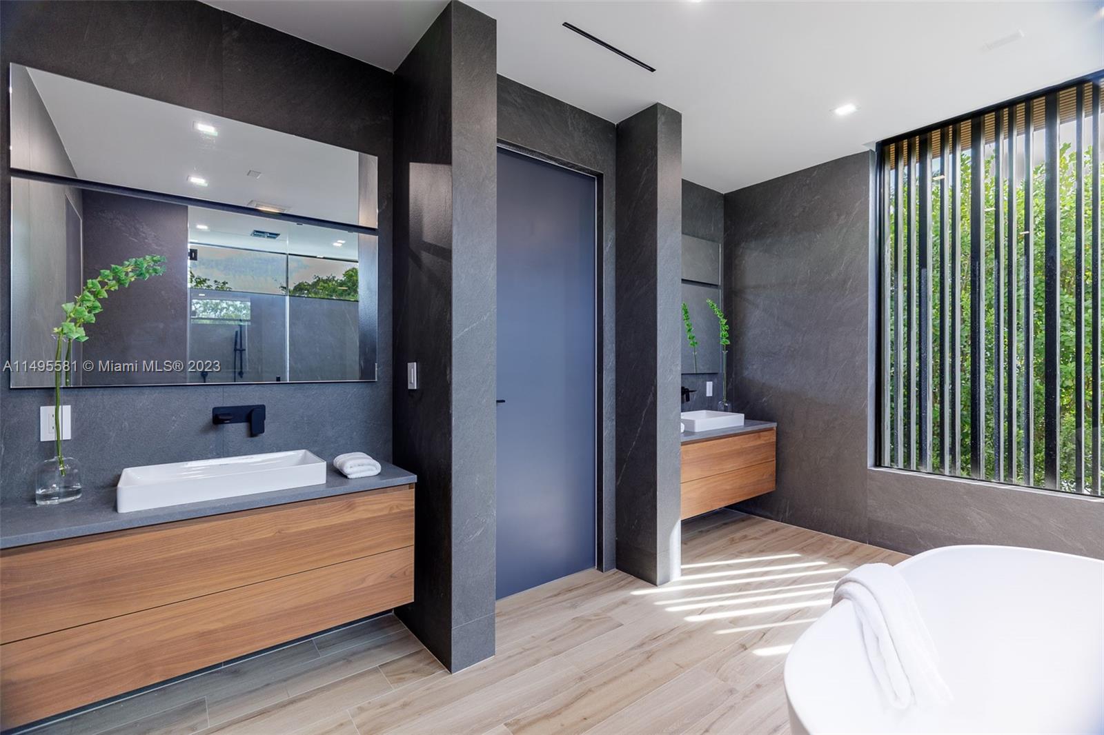 OCEAN VIEW HEIGHTS - Residential