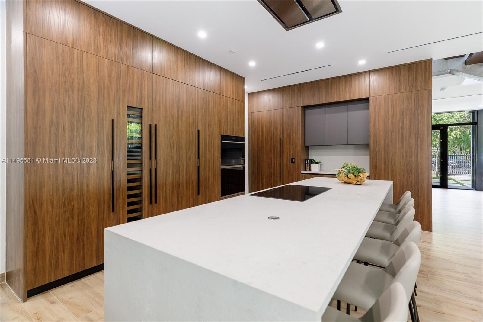 OCEAN VIEW HEIGHTS - Residential