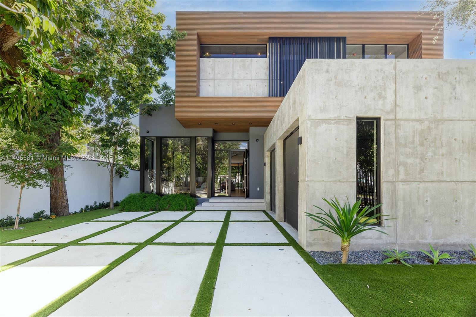 OCEAN VIEW HEIGHTS - Residential