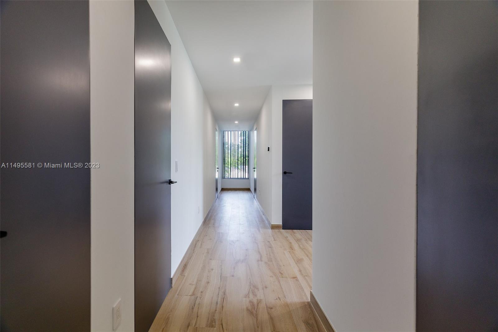 OCEAN VIEW HEIGHTS - Residential