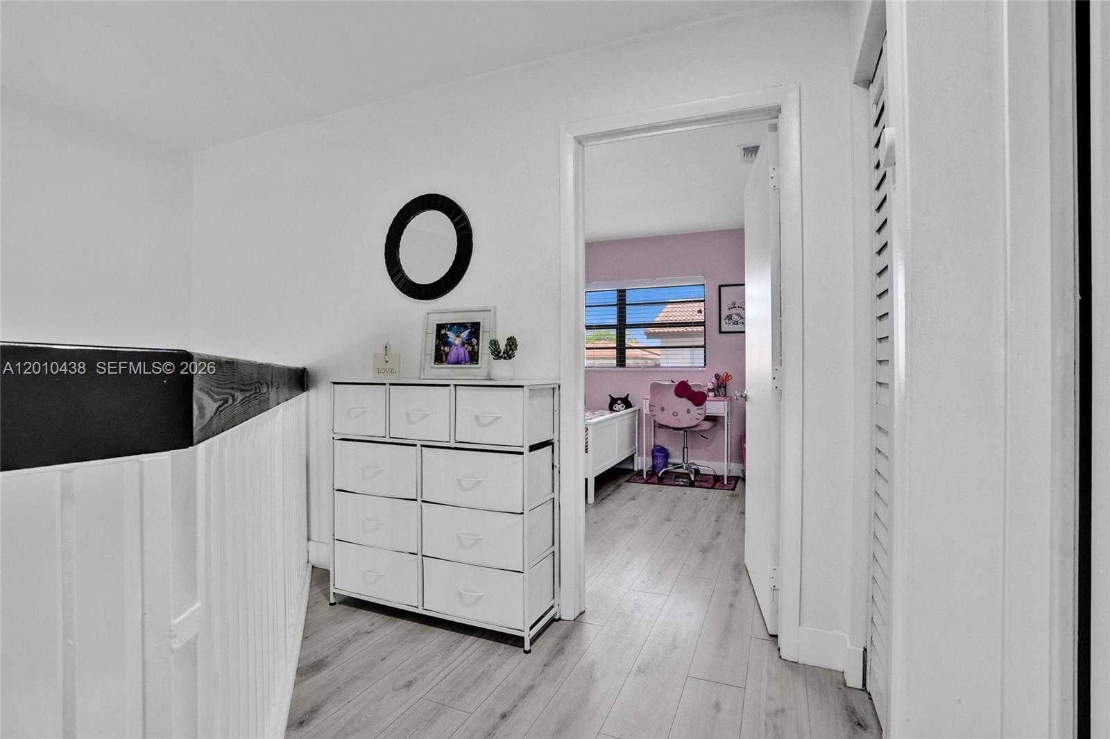 LAMBIANCE TOWNHOMES KENDA - Residential