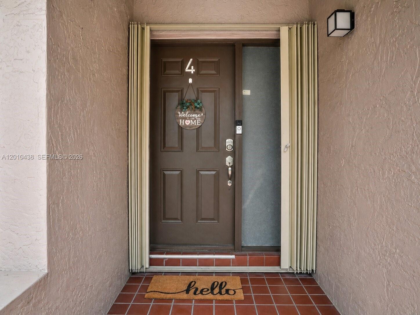 LAMBIANCE TOWNHOMES KENDA - Residential