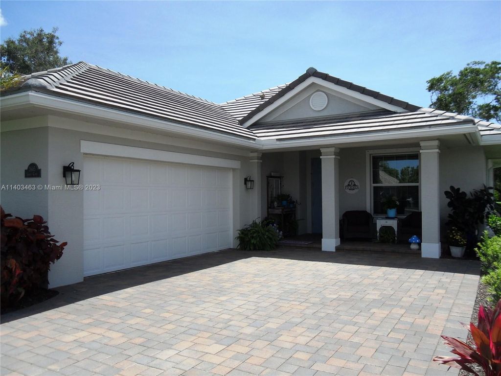 Photo of 3605 Grove Ct, Fort Pierce, FL 34951 (MLS # A11403463)