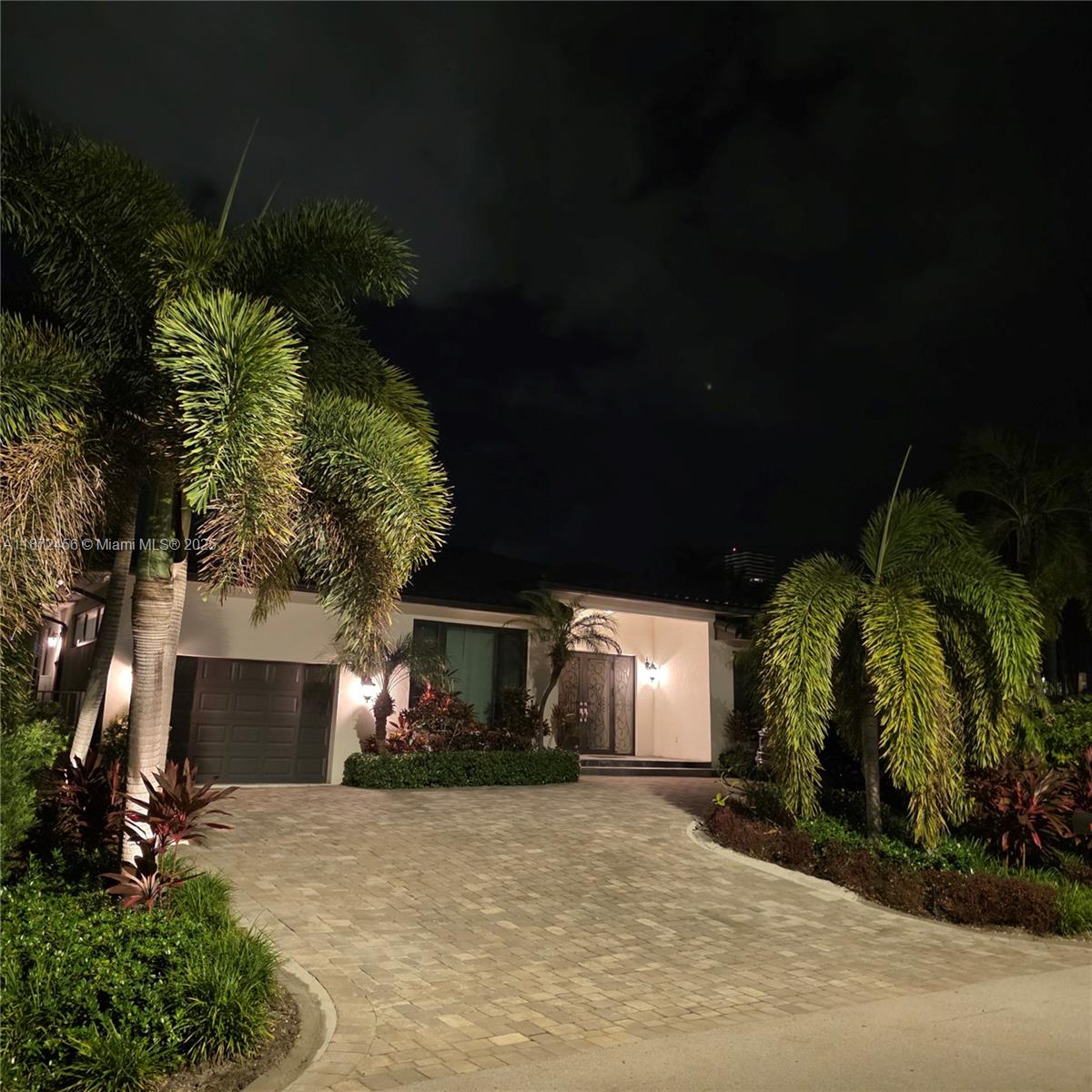 GOLDEN SHORES OCEAN BLVD - Residential