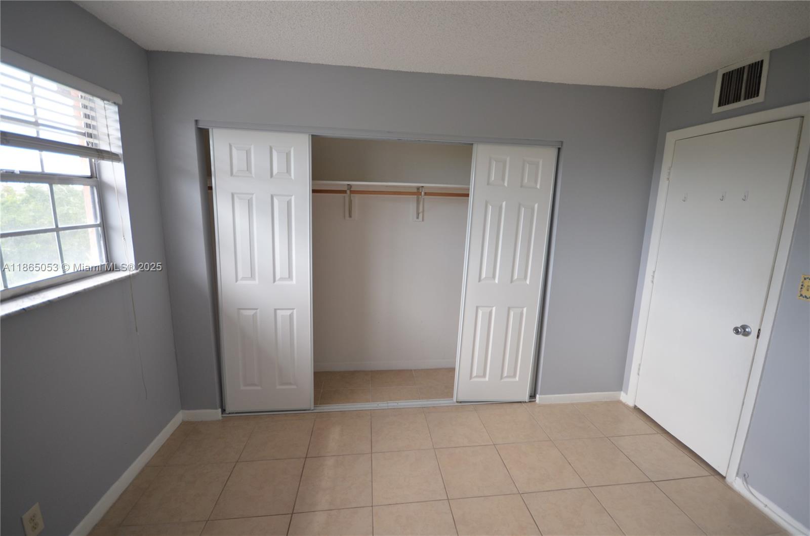 TENNIS CLUB BROOKS CONDO - Residential