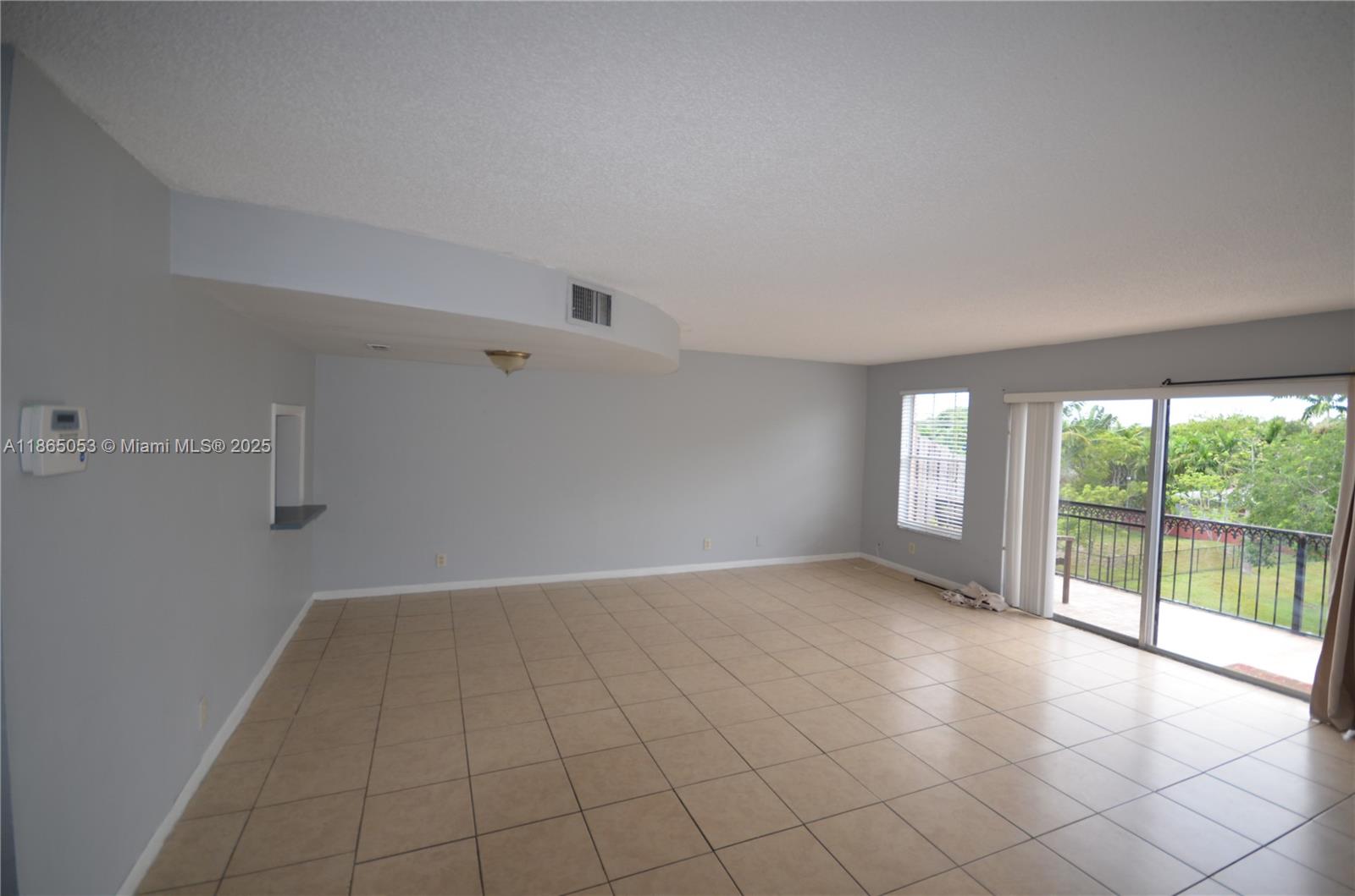 680 Tennis Club Dr 312
