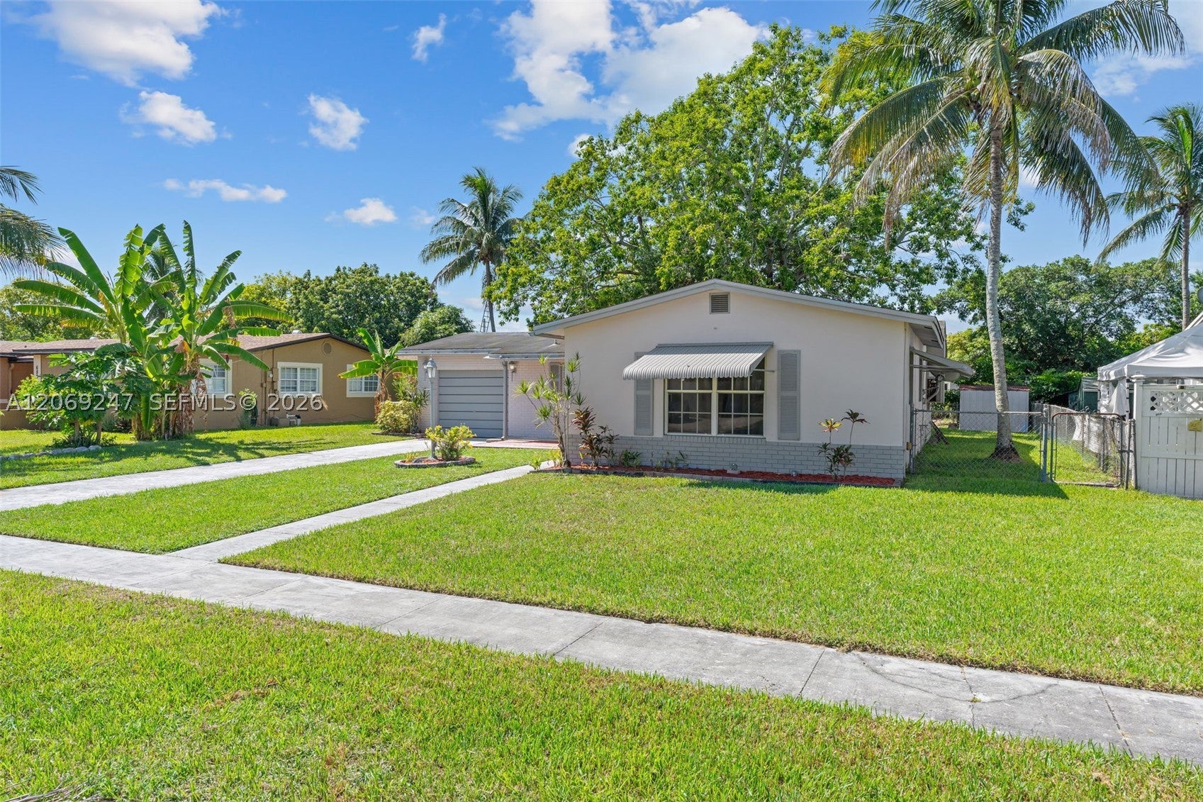 6840 SW 10th Ct