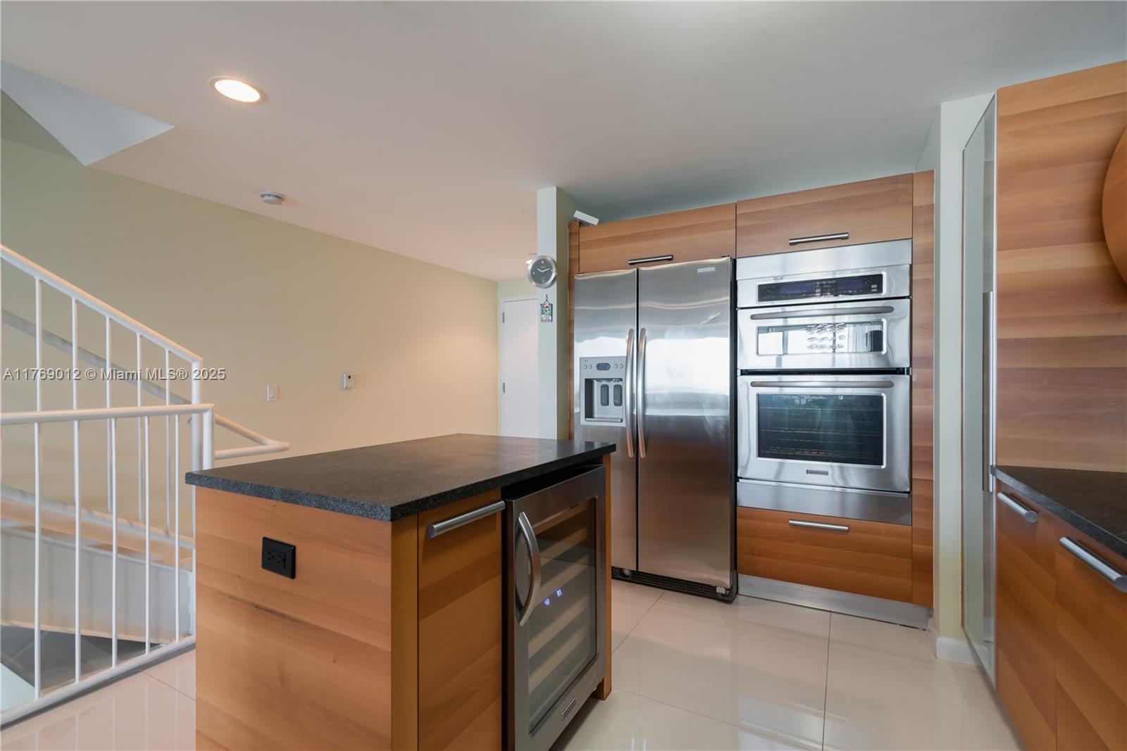 ARTECH - Residential Lease