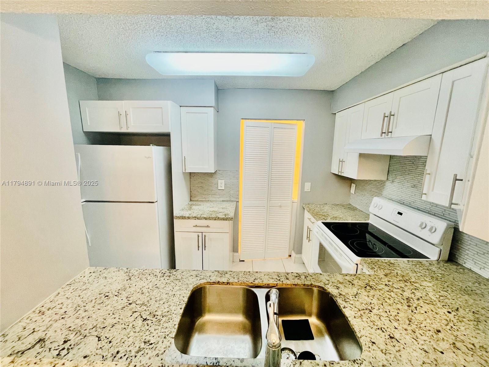 1231 SW 46th Ave 507