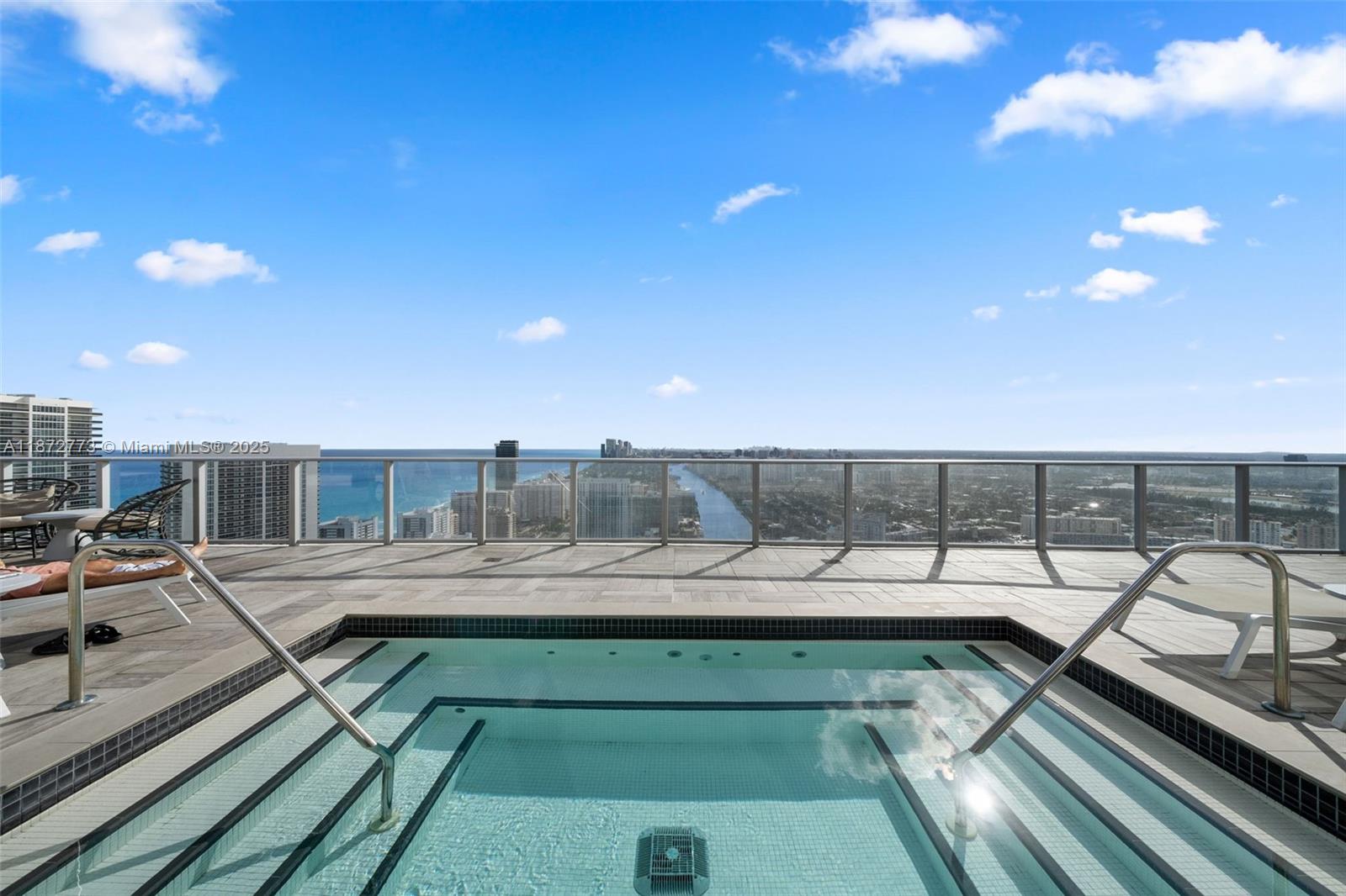 4010 SOUTH OCEAN CONDO - Residential