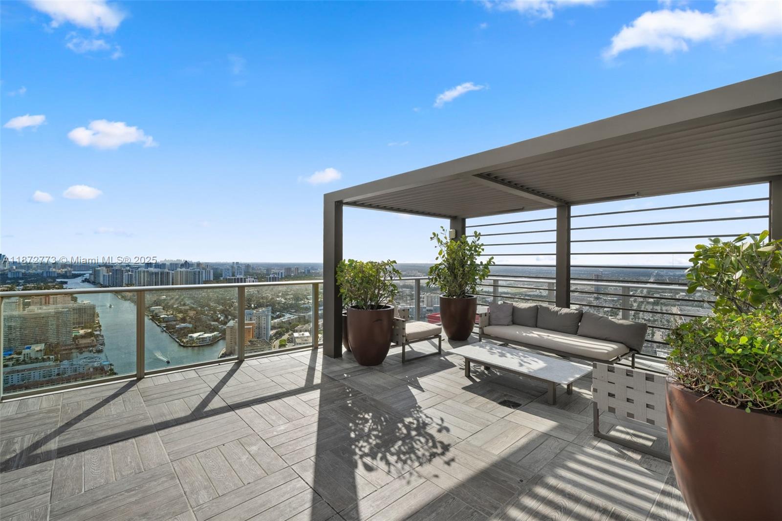 4010 SOUTH OCEAN CONDO - Residential