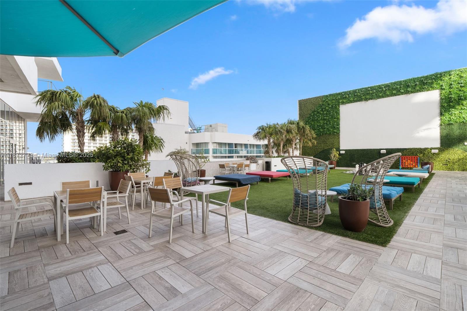 4010 SOUTH OCEAN CONDO - Residential