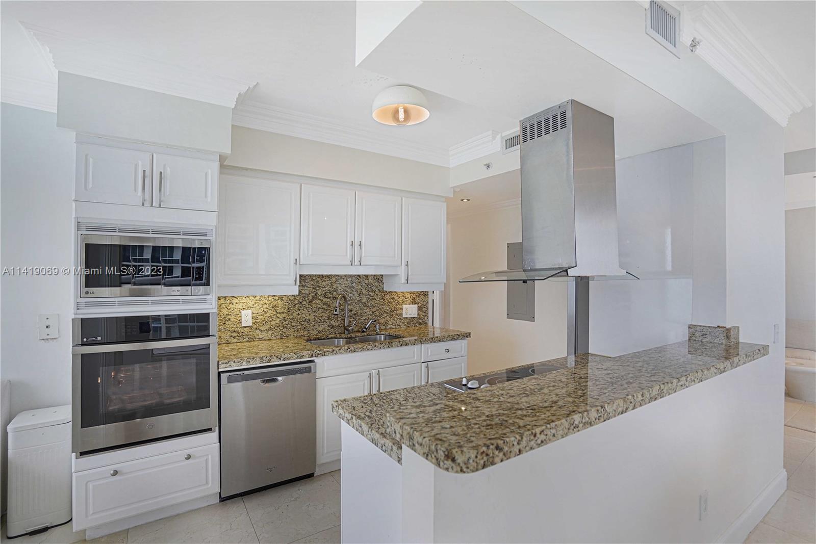 GREEN DIAMOND CONDO - Residential