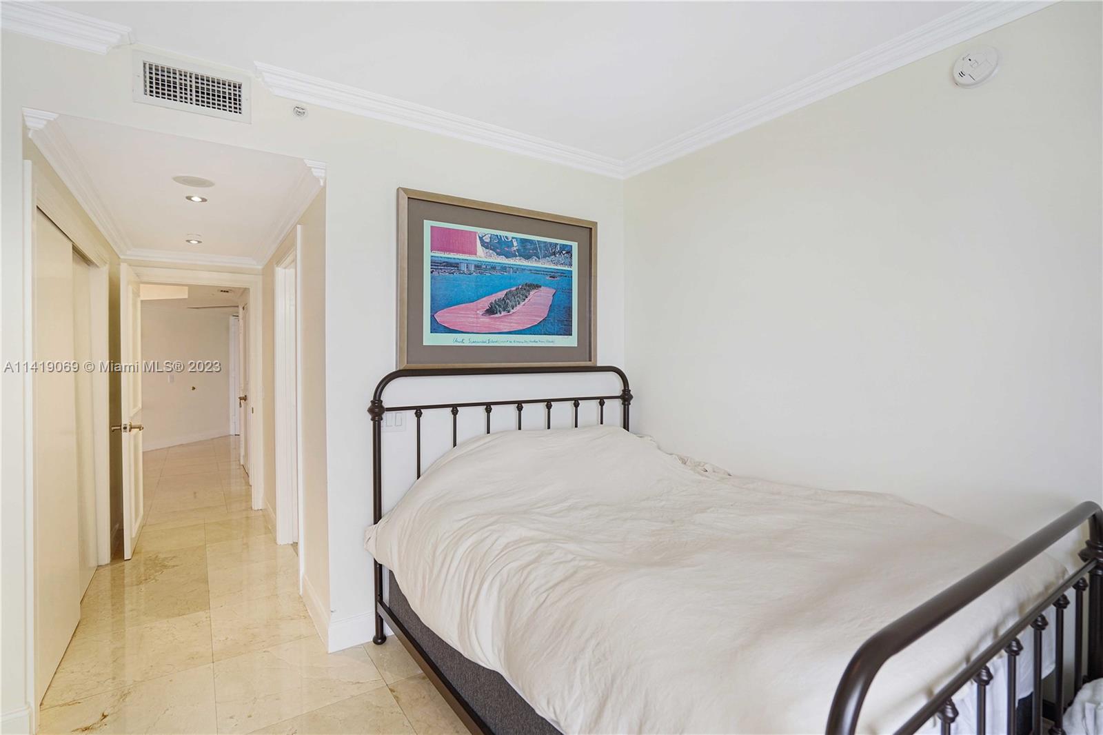 GREEN DIAMOND CONDO - Residential