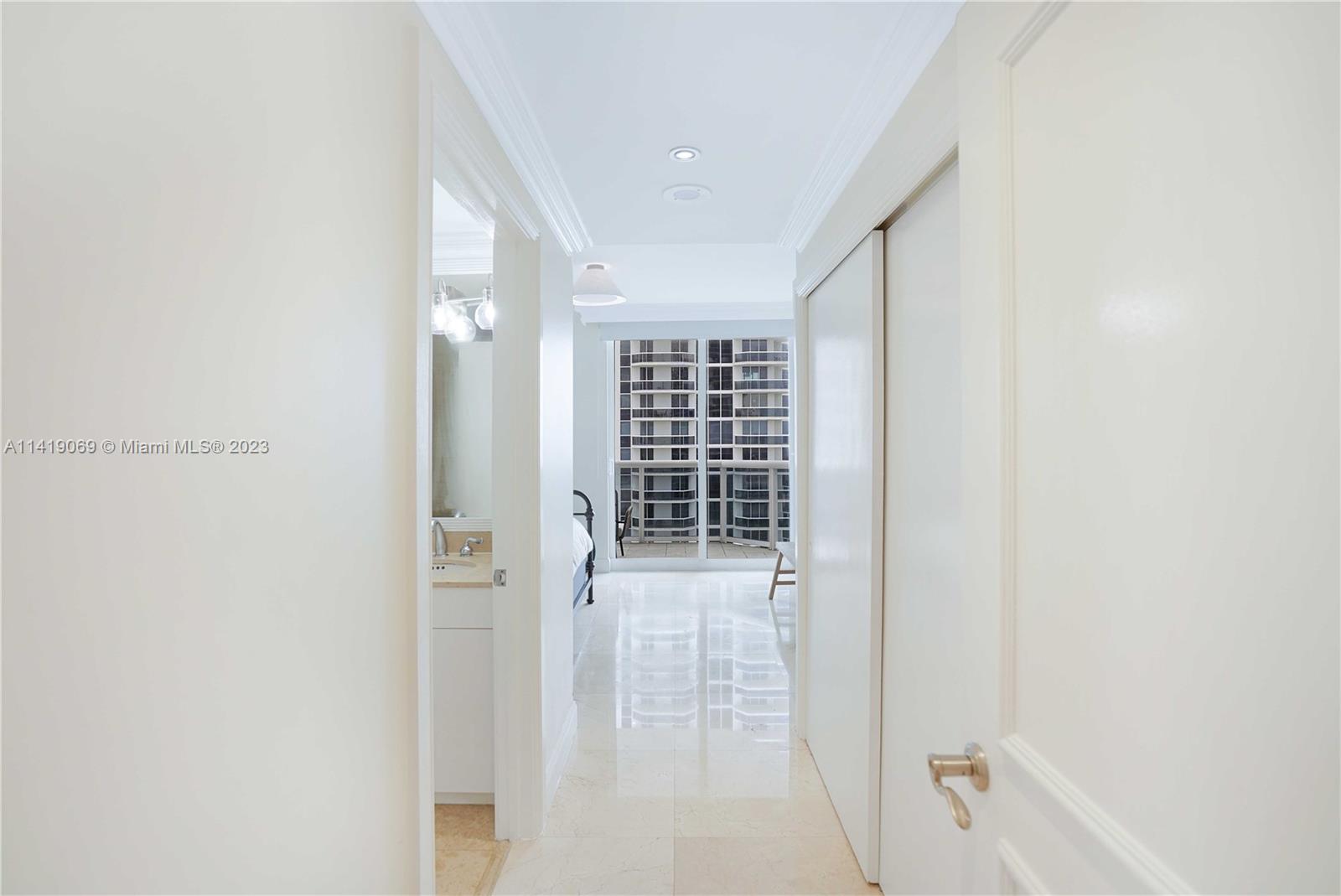 GREEN DIAMOND CONDO - Residential