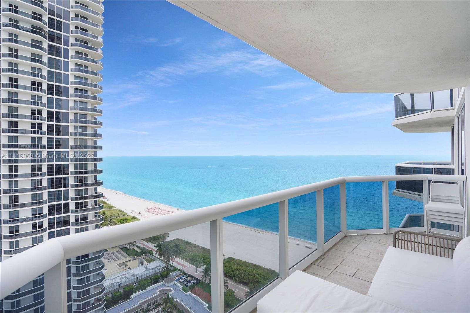 GREEN DIAMOND CONDO - Residential