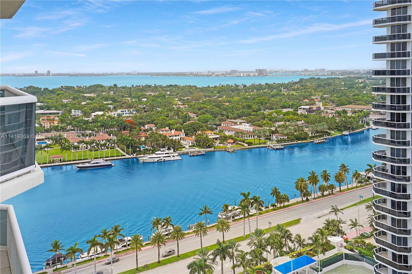 GREEN DIAMOND CONDO - Residential