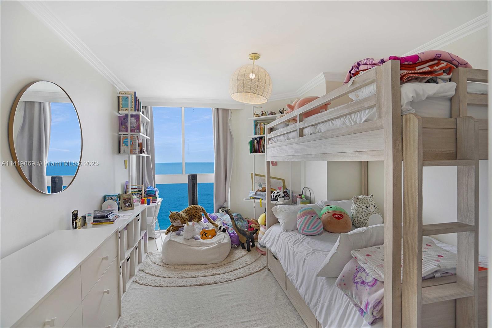 GREEN DIAMOND CONDO - Residential