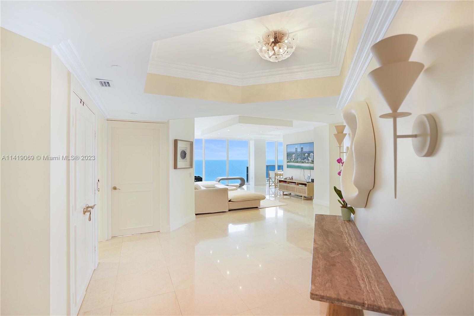 GREEN DIAMOND CONDO - Residential