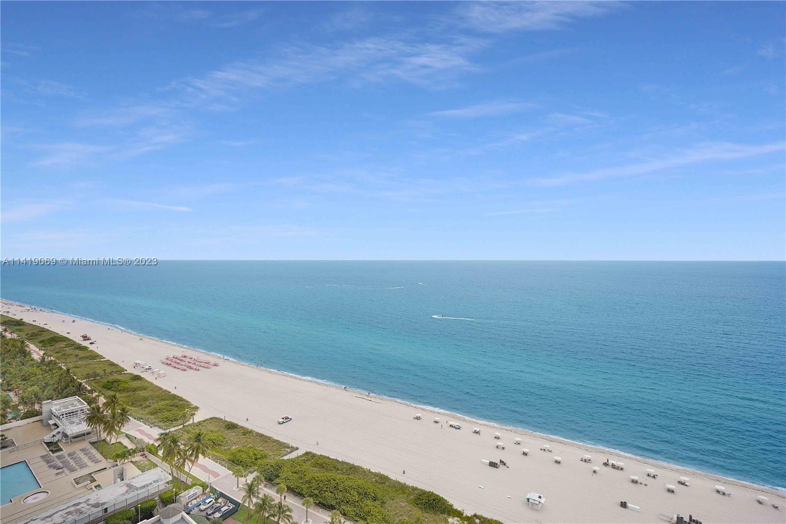 GREEN DIAMOND CONDO - Residential