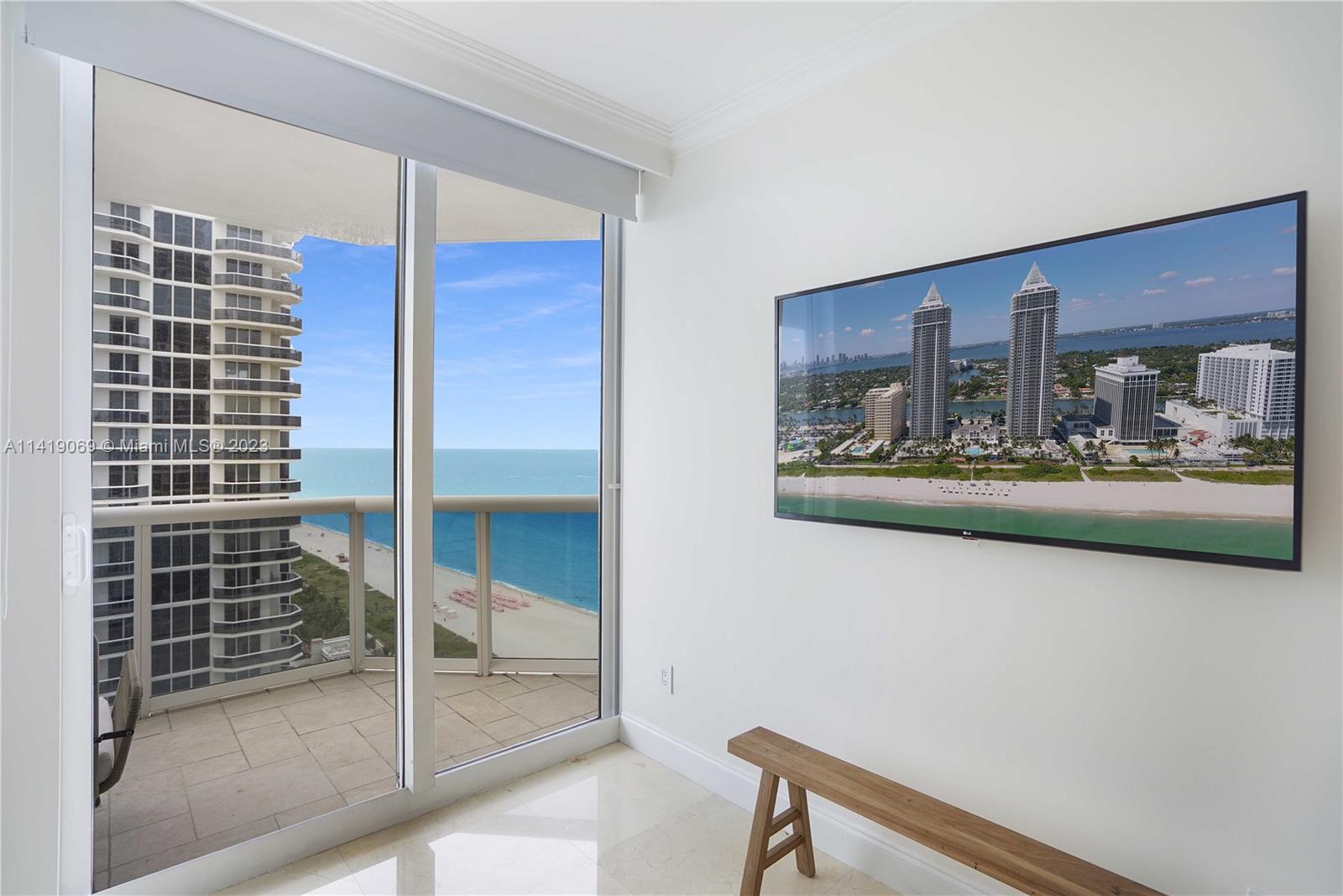 GREEN DIAMOND CONDO - Residential