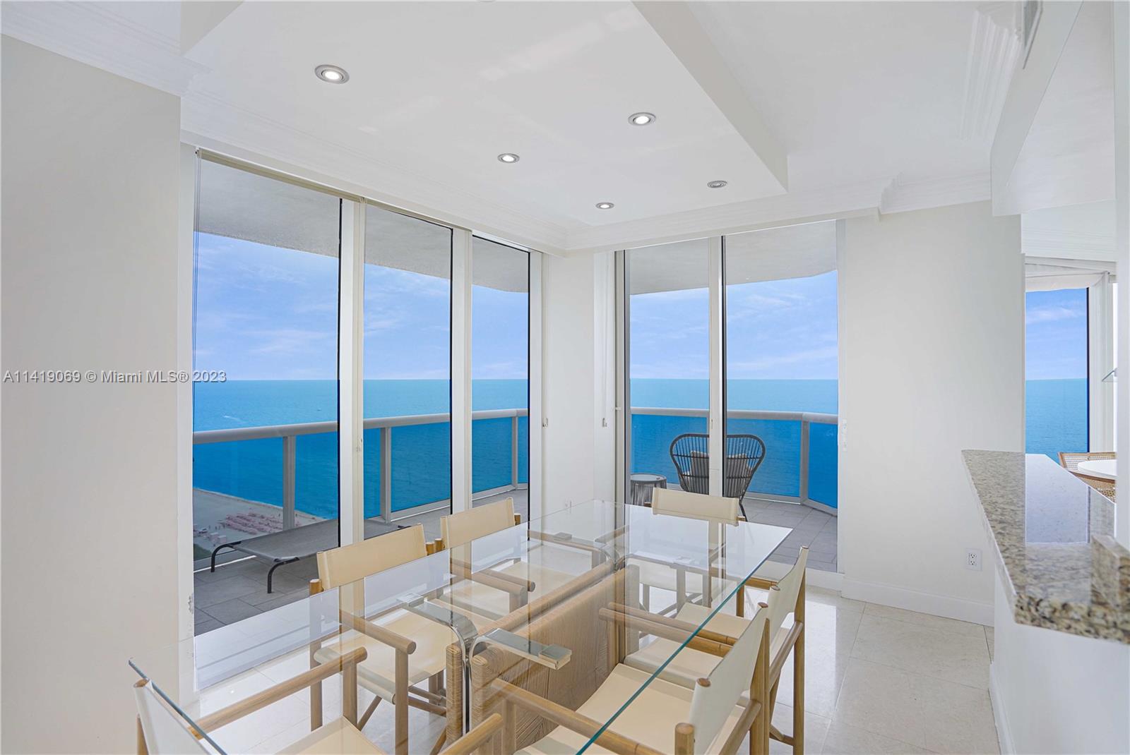 GREEN DIAMOND CONDO - Residential