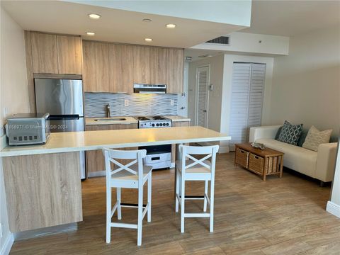 1720 Harrison St 15F Hollywood FL 33020