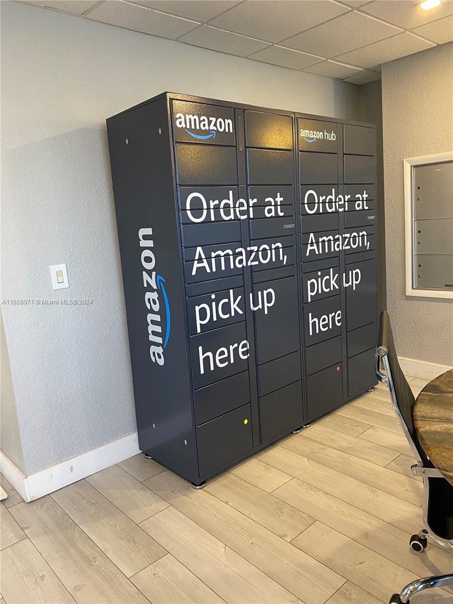 HOME TOWER CONDO - Residential