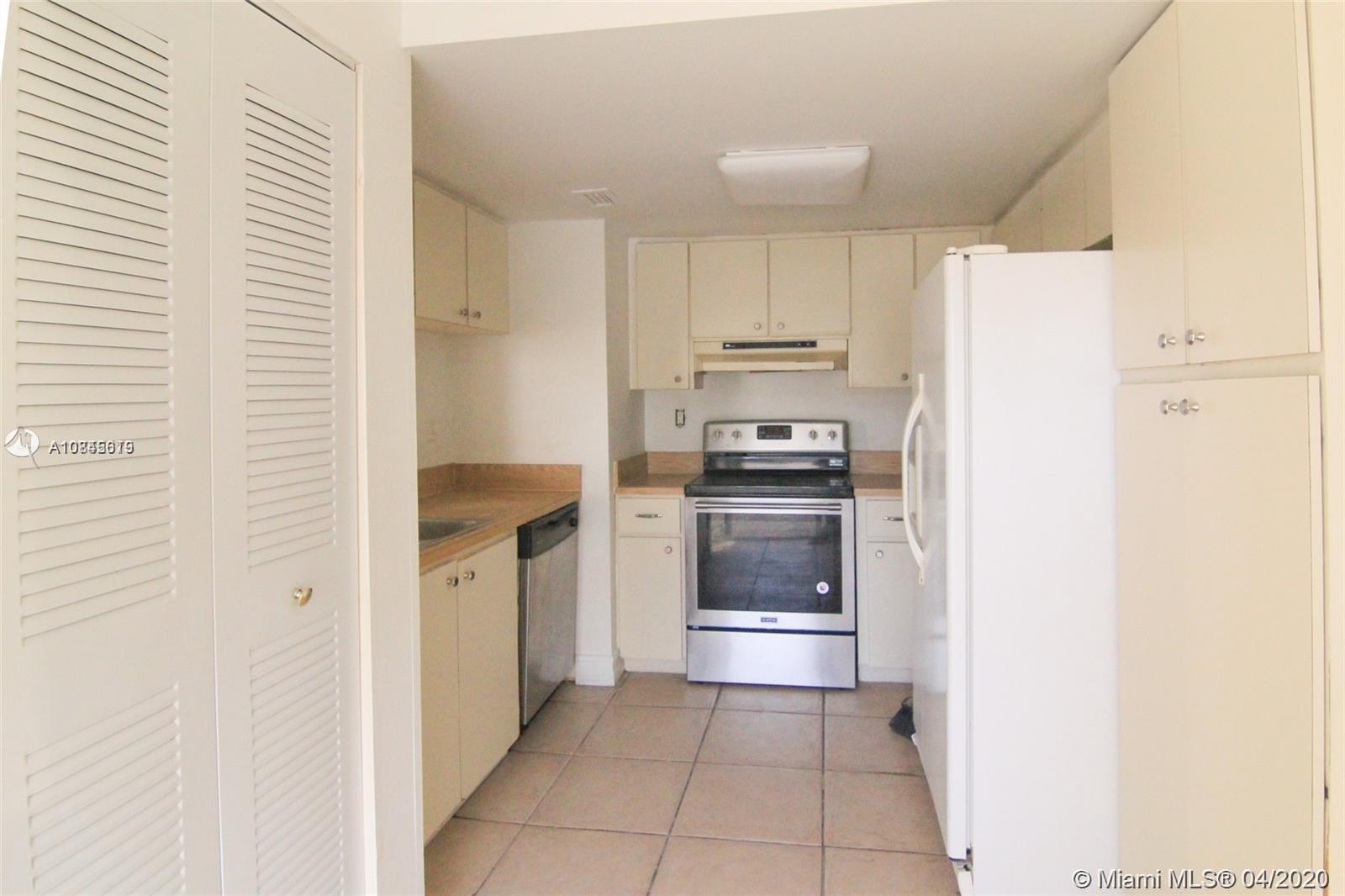 GABLES POINT II CONDO - Residential Lease