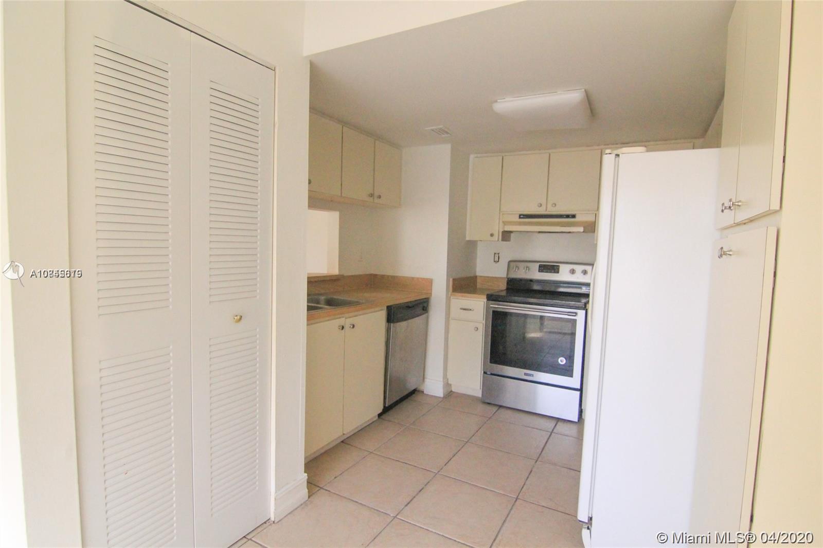 GABLES POINT II CONDO - Residential Lease