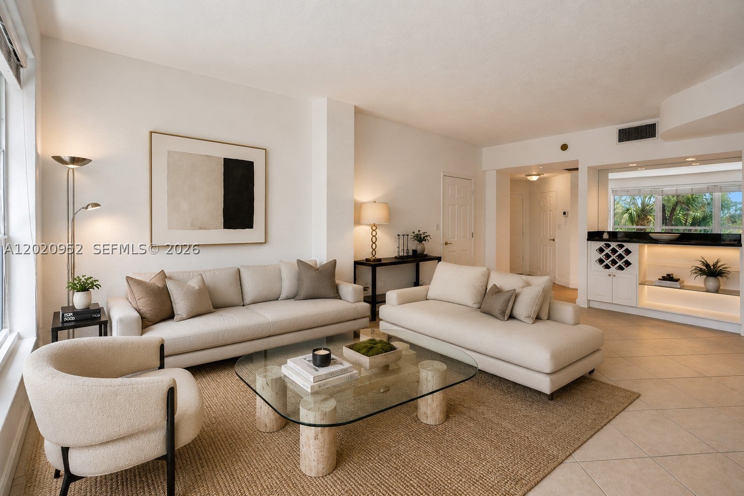 4925 Collins Ave 3H