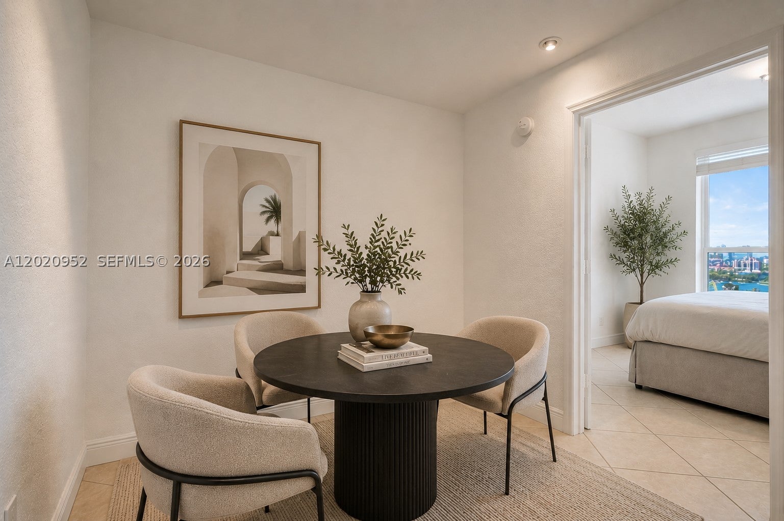 4925 Collins Ave 3H