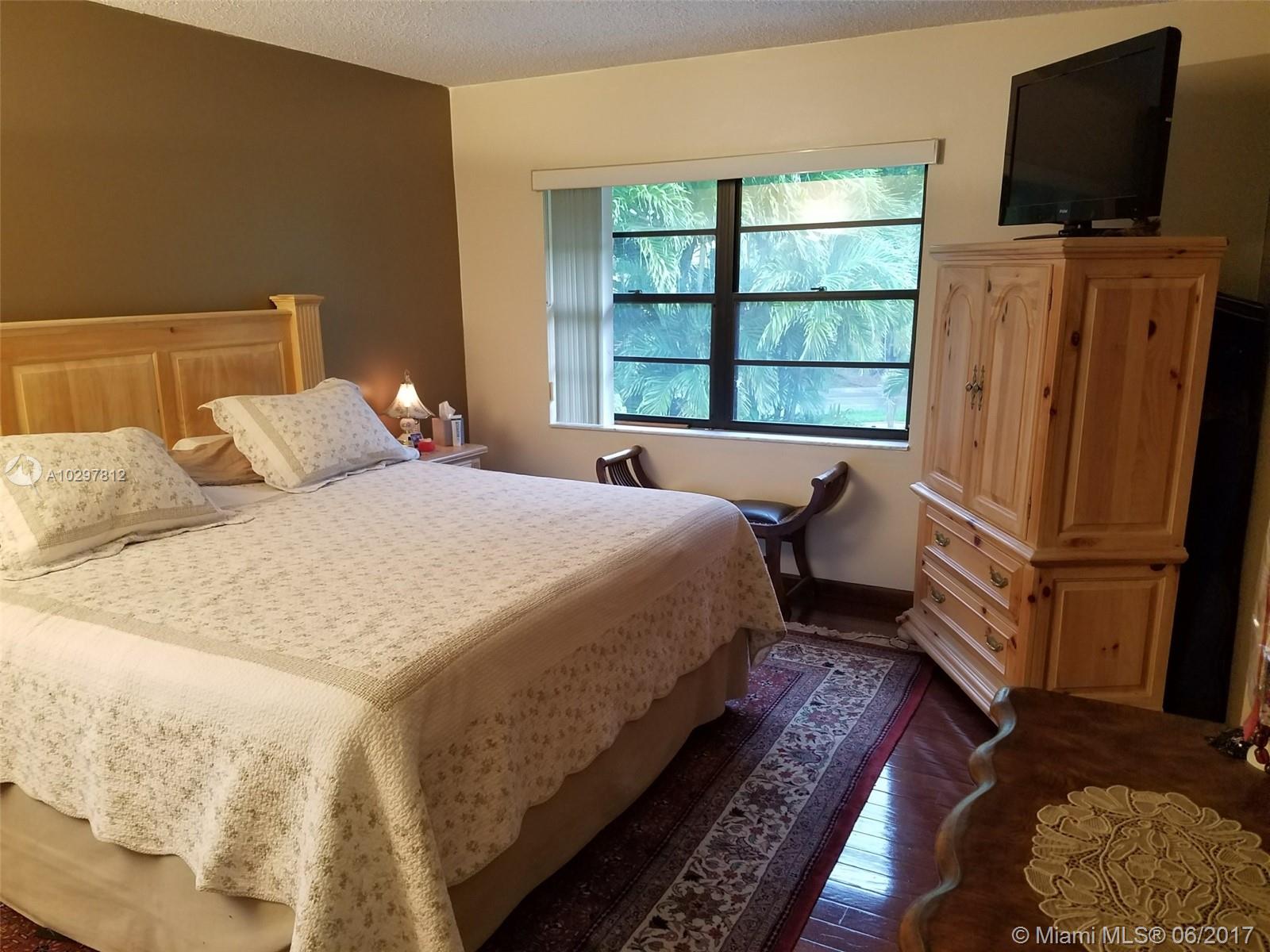 SUNSET HARBOUR SEC 1 - Residential