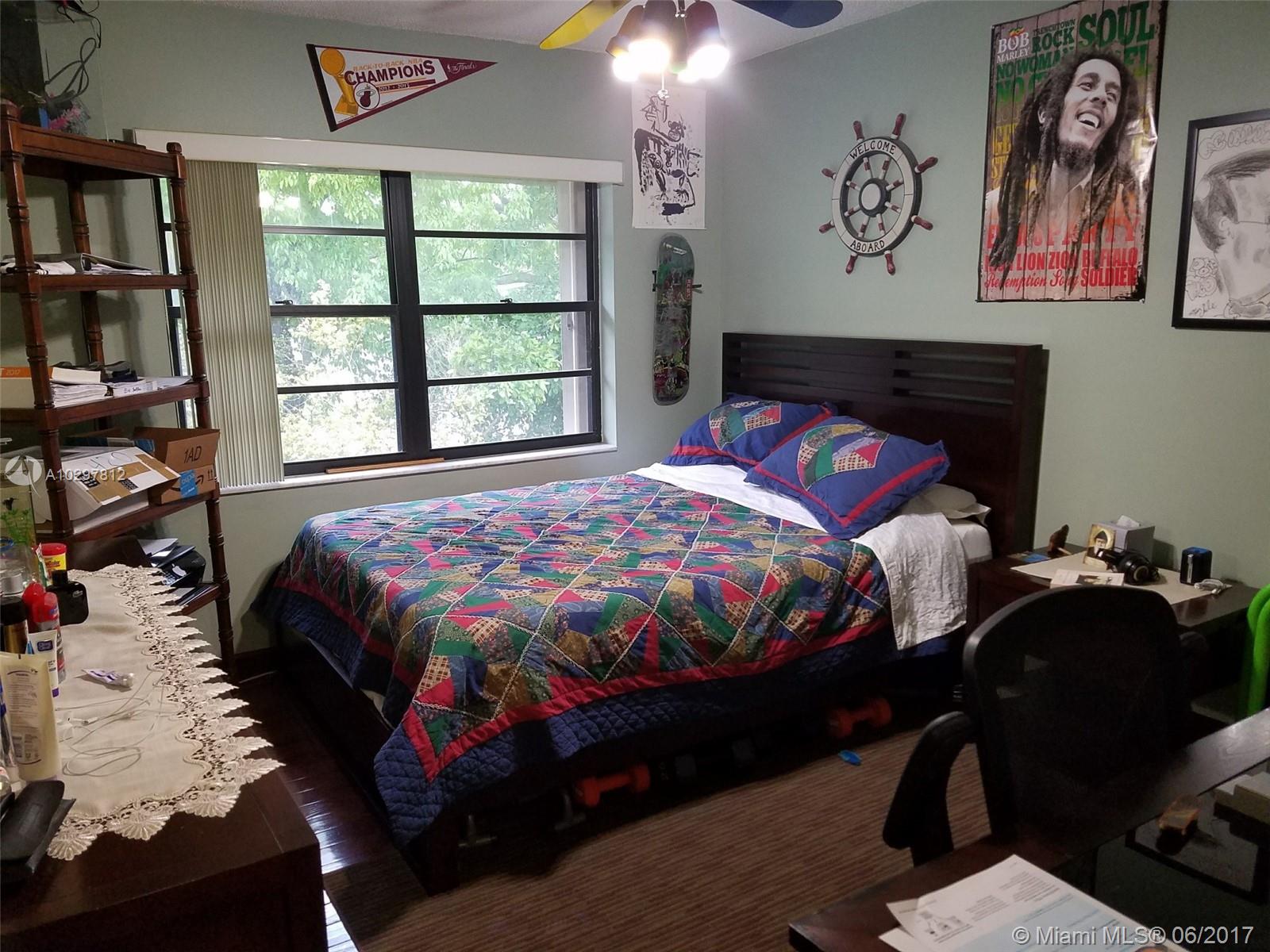 SUNSET HARBOUR SEC 1 - Residential