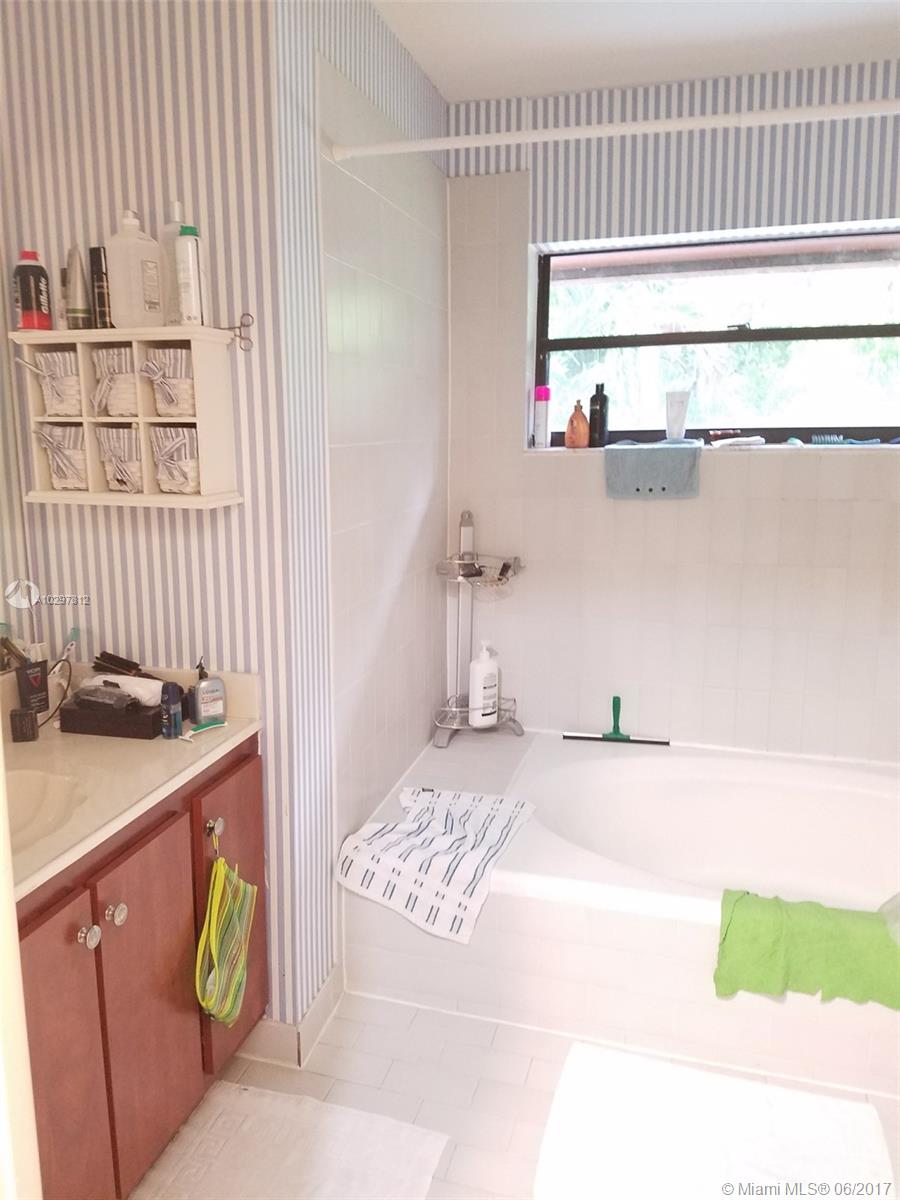 SUNSET HARBOUR SEC 1 - Residential