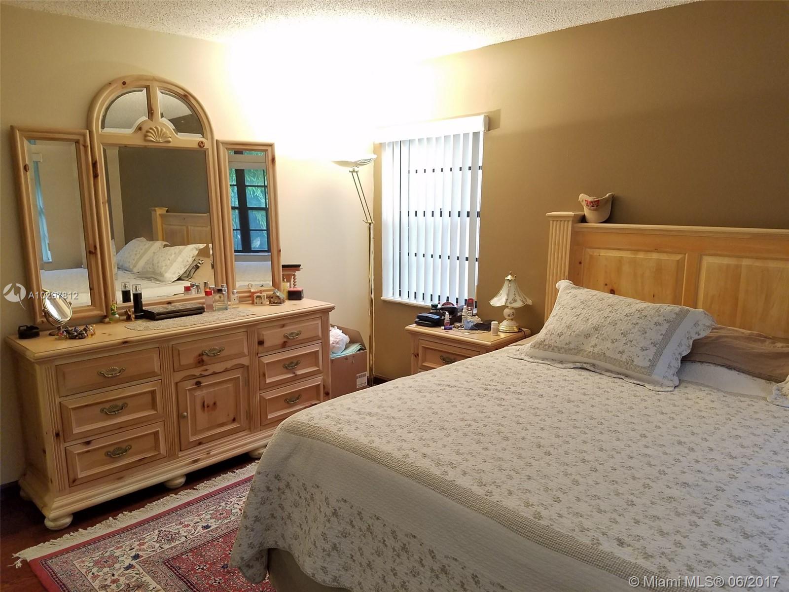 SUNSET HARBOUR SEC 1 - Residential