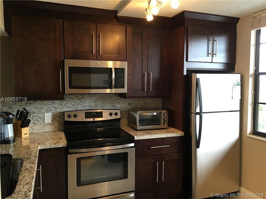 IMMACULATE & REMODELED 2 BATHROOM 2 BATH WHITEHALL CONDO + A BONUS ROOM WHICH CAN BE A 3RD BEDROOM!  FULL SIZE WASHER/DRYER IN UNIT, TILED FLOORS, REMODELED KITCHEN, STAINLESS STEEL APPLIANCES, REMODELED BATHROOMS, NETURAL COLORS THROUGHOUT!  INCLUDED IN RENT IS WATER AND BASIC CABLE!  COMMUNITY POOL!  WALKING DISTANCE TO SHOPPING, BANKS, RESTAURANTS & ENTERTAINMENT!  CLOSE TO HIGHWAYS FOR EASY COMMUNTING!  AVAILABLE JUNE 1ST!  CAN BE RENTED FURNISHED OR UNFURNISHED!  COUNTRY CLUB MEMBERSHIP NOT INCLUDED