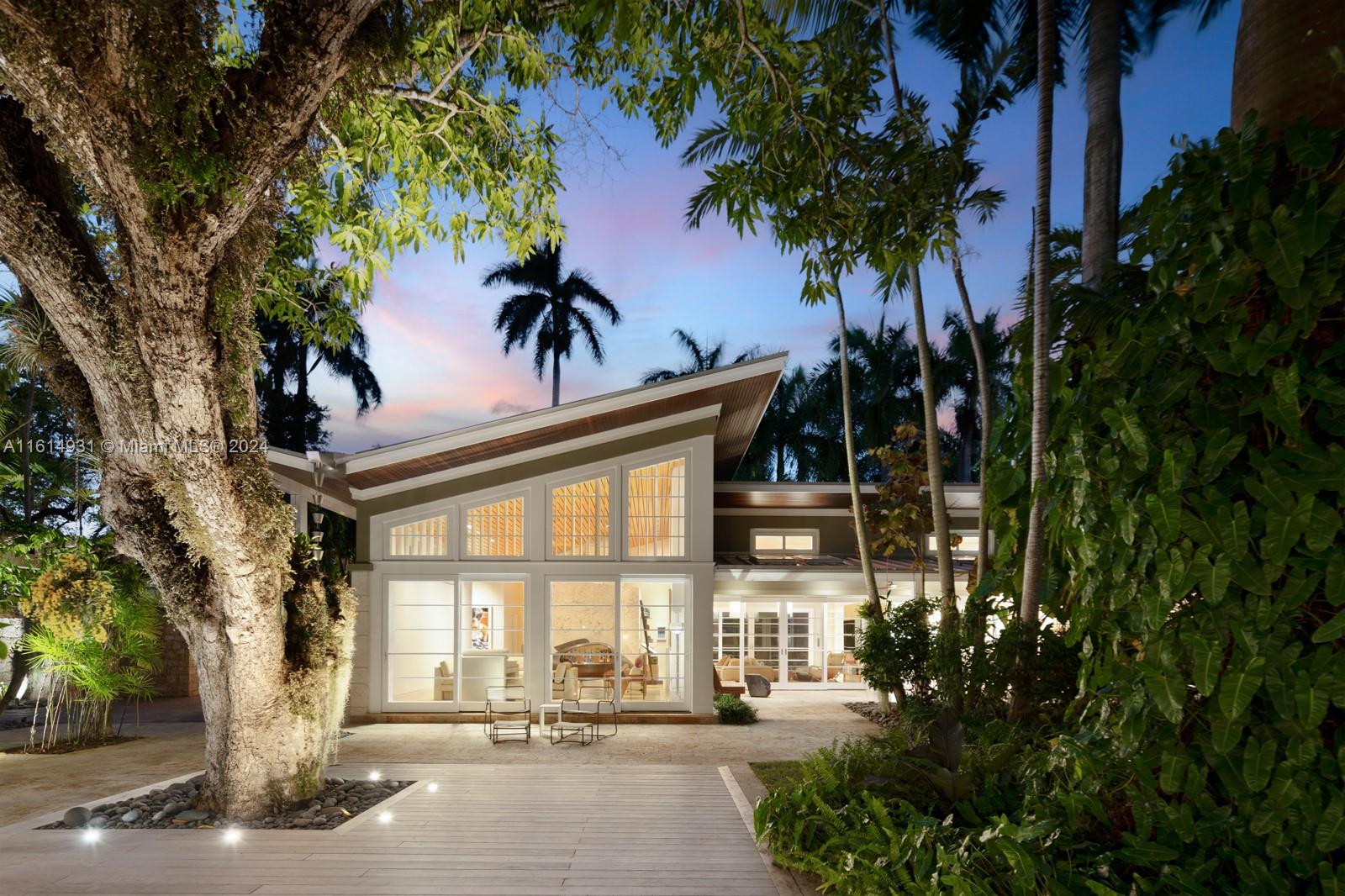 BANYAN RIDGE CONDO - Residential