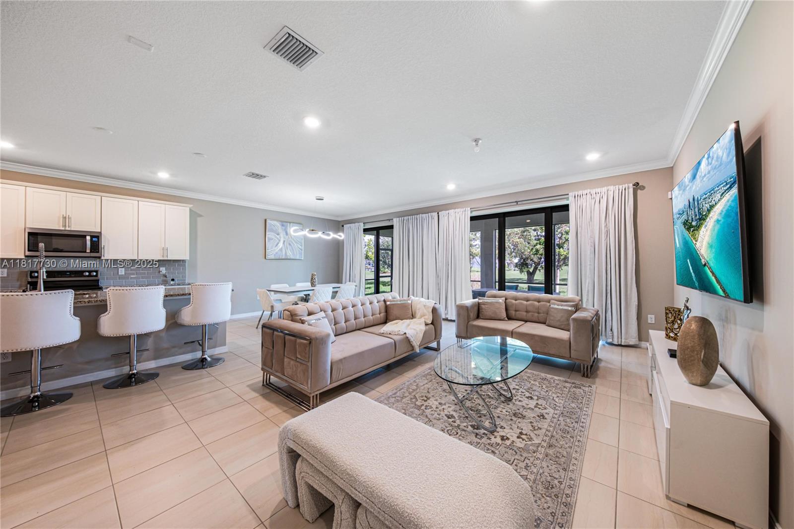8160 NW 78th St