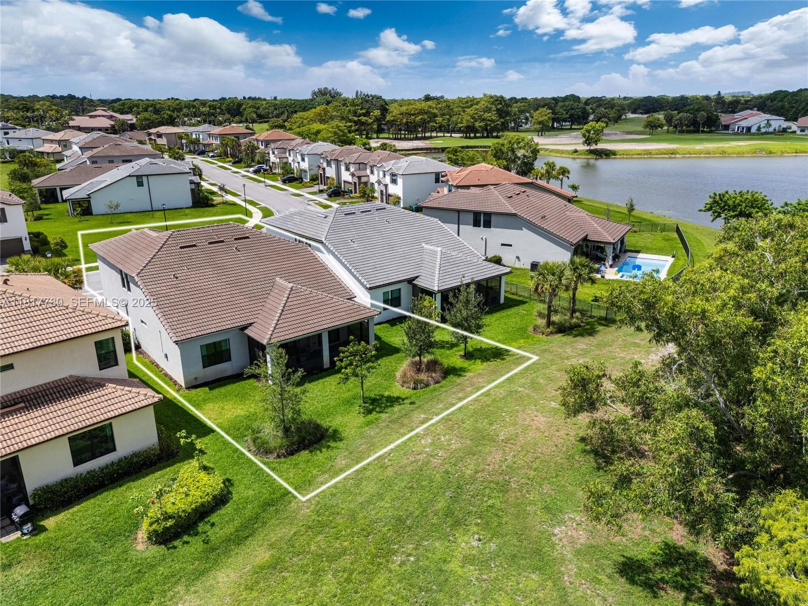 WOODMONT PODS B F & G - Residential