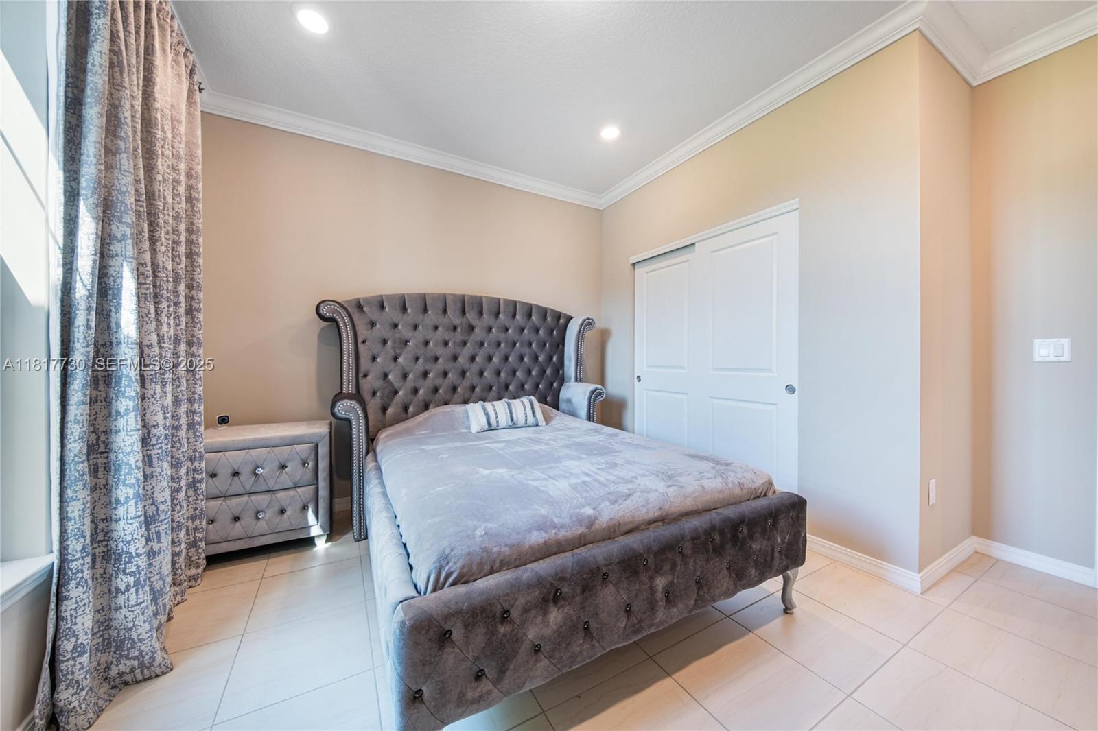 WOODMONT PODS B F & G - Residential