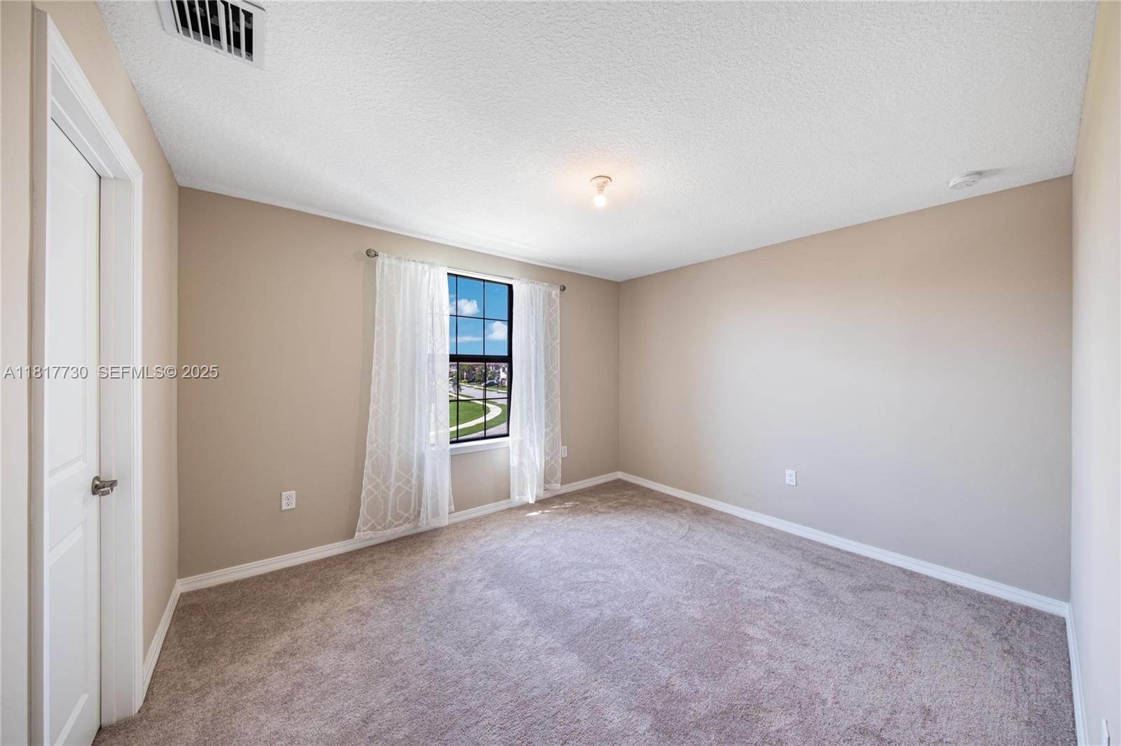 WOODMONT PODS B F & G - Residential