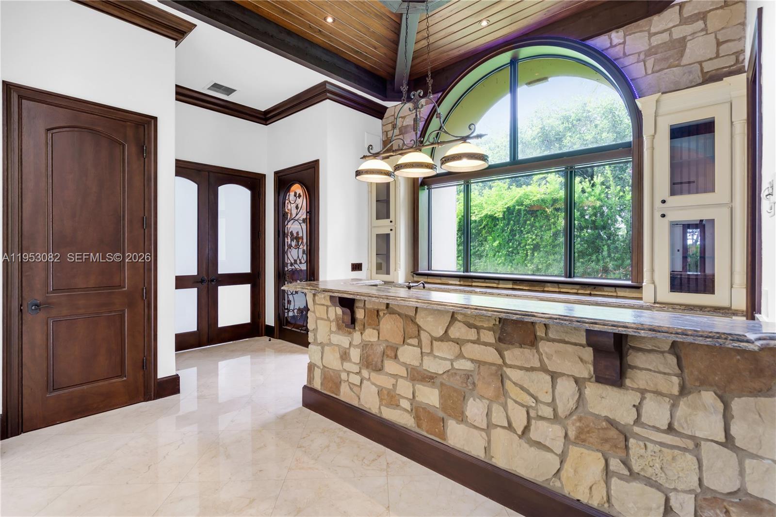 MARTIN SUBURBAN ACRES - Residential