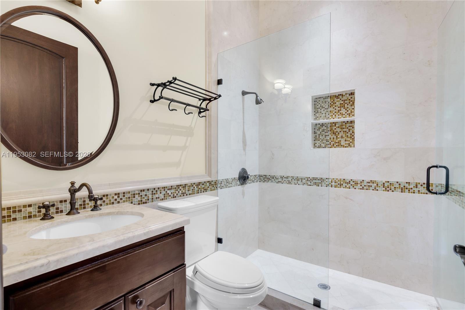 MARTIN SUBURBAN ACRES - Residential