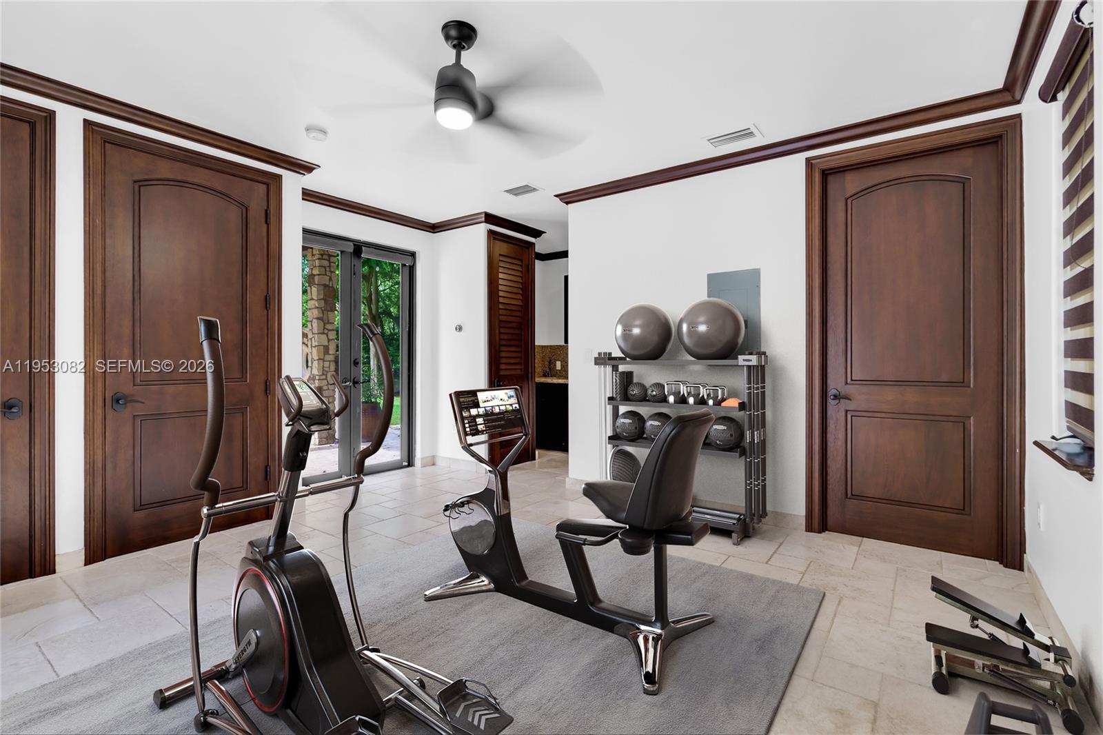 MARTIN SUBURBAN ACRES - Residential