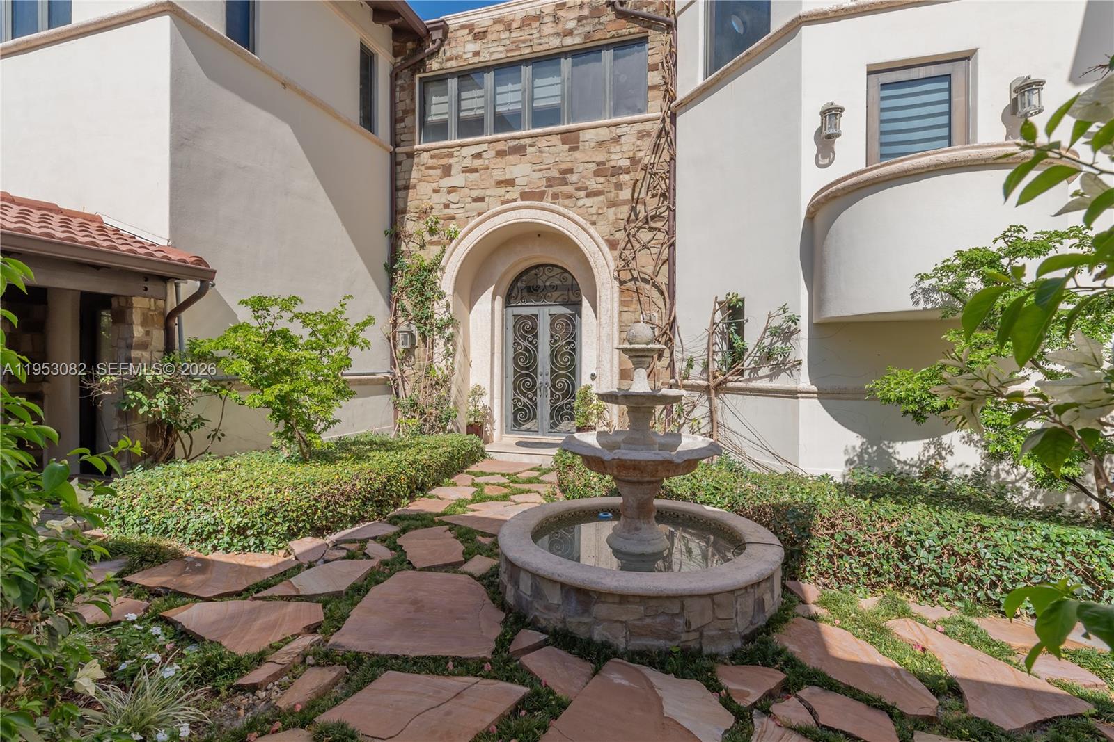 MARTIN SUBURBAN ACRES - Residential