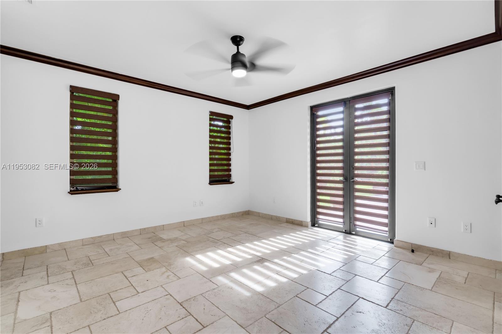 MARTIN SUBURBAN ACRES - Residential